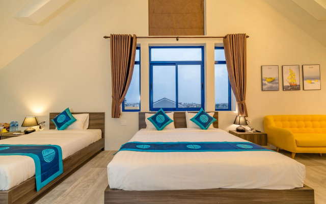 Chez Mimosa Hoi An Blue Villa