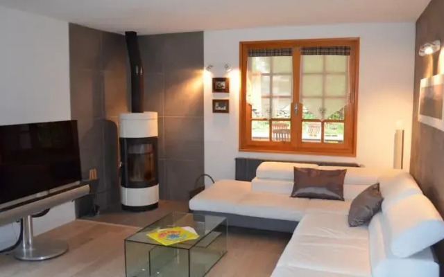 Chalet blanc bleu