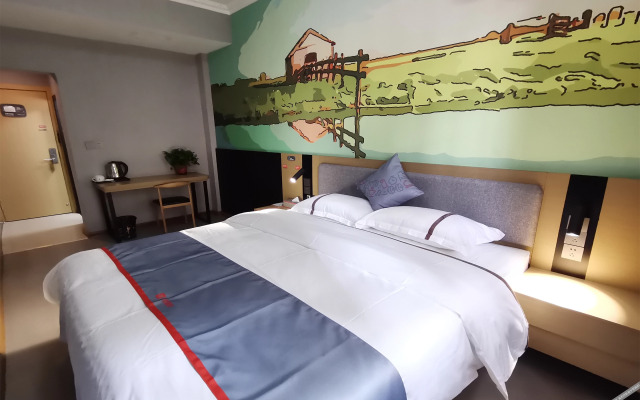 Junyi Chain Hotel (Anqing Tongcheng Haifeng Road)
