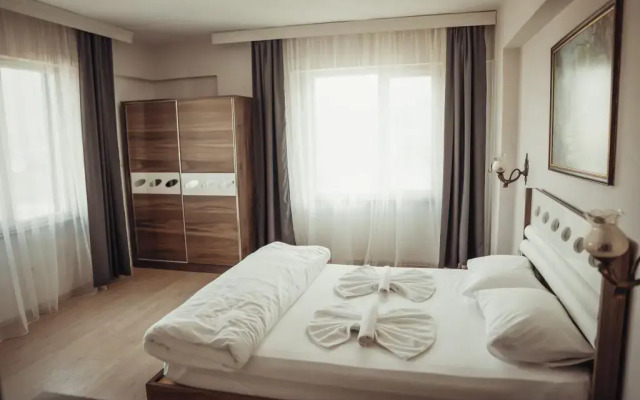 Eceabat Basarir Hotel