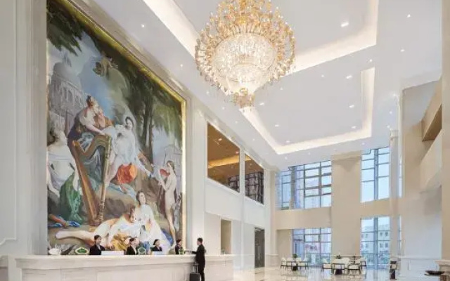 Vienna International Hotel (Yishui Kaixian International)