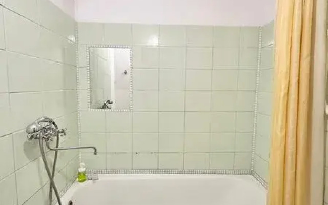 Левый Берег на ул. Калинина, д. 17