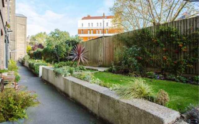 The Maida Vale Mansion - Bright Modern 2Bdr Flat