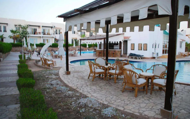 Logaina Sharm Resort