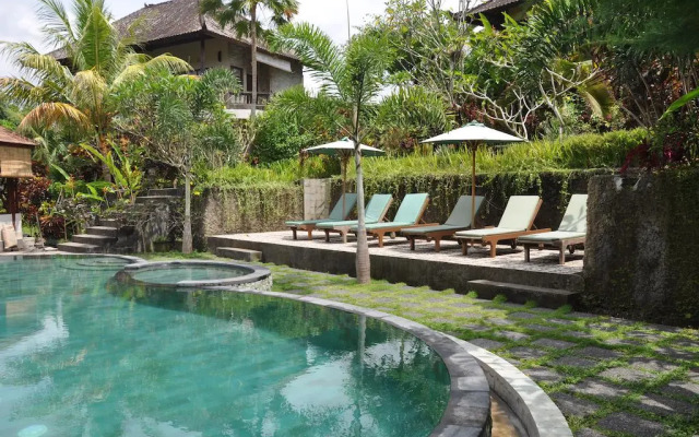 Uma Agung Villa & Spa