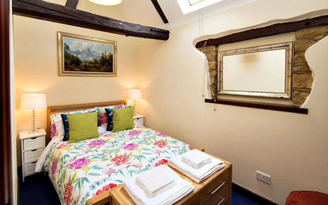 River Nene Cottages