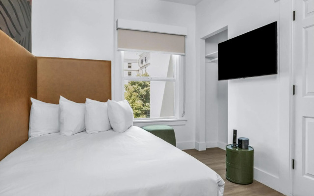 Nob Hill Hotel