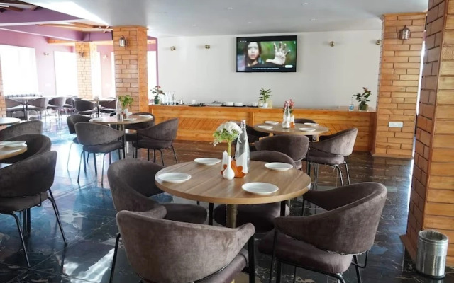 The Aesthetic Hotel & Restaurant