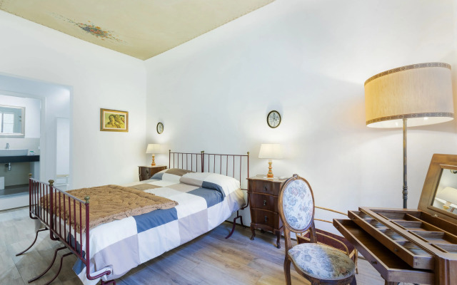 Santa Maria Novella, Apartment For 3 People In The Center Of Florence