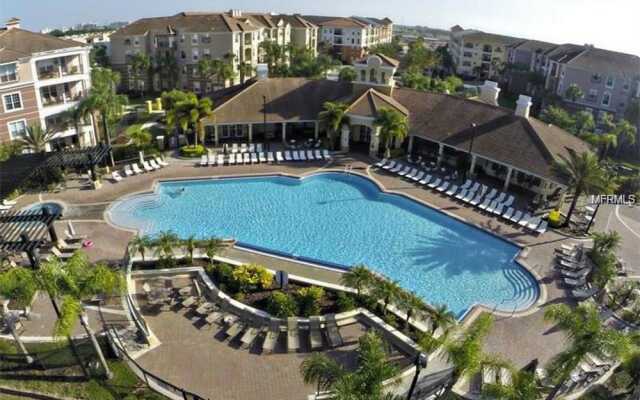 Vista Cay Four-bedroom