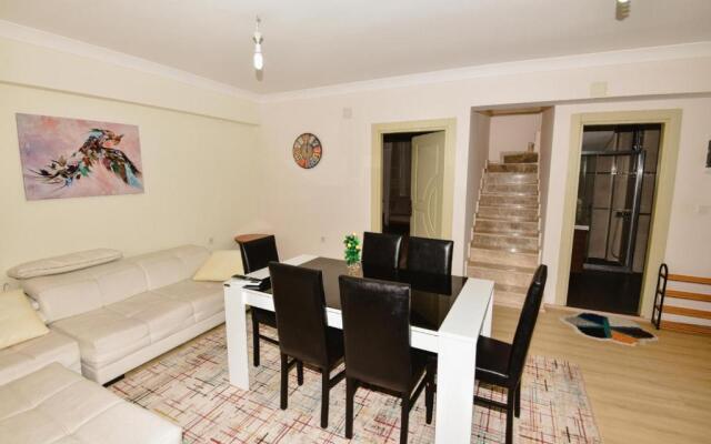 Cozy Duplex Close to Airport in Dalaman