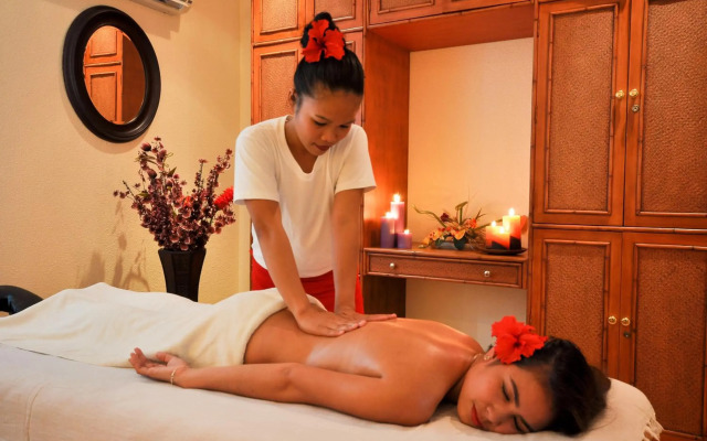 Monaco Suites de Boracay Hotel