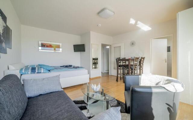 Id 6897 - Private Apartment