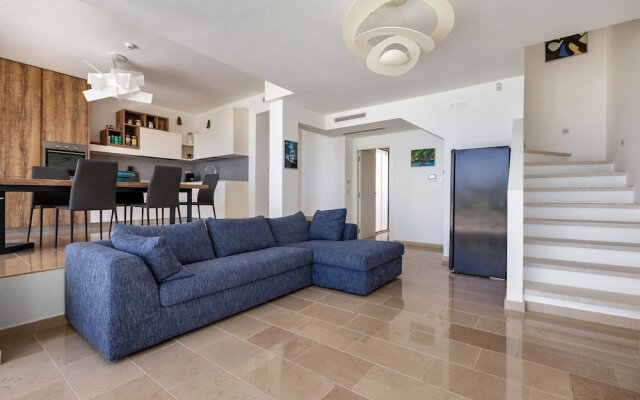 3035 Villa Baia Delle Sirene by Perle di Puglia