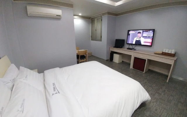 Prima Motel