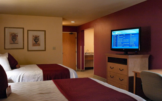 Best Western Plus Caldwell Inn & Suites