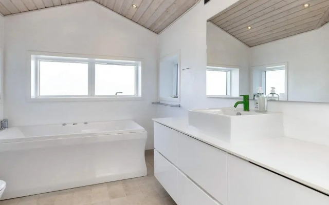 5 Star Holiday Home in Lokken