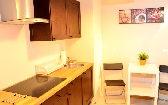 Labo Apartment Towarowa Kercelak