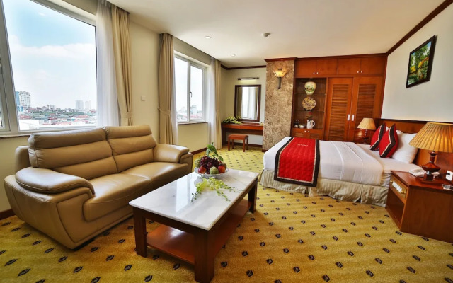 Sunny Hotel