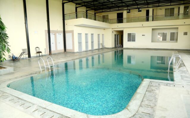 OYO 9141 Hotel Roshan Haveli