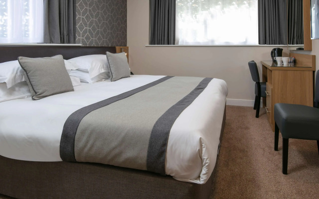 Best Western Northfields Ealing Hotel