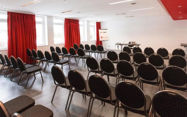 Dormero Hotel Dresden Airport