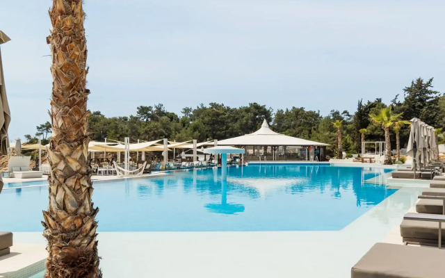 Курорт Hotel Blue Dream Palace Tripiti Resort