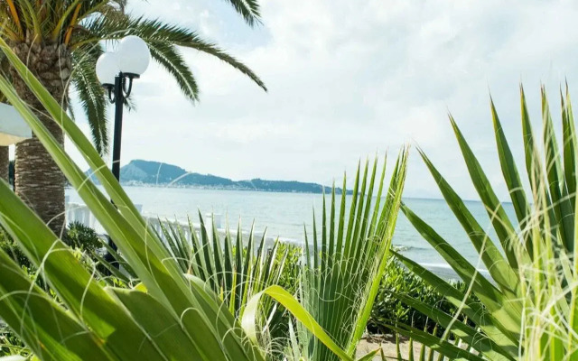 Paradise Hotel