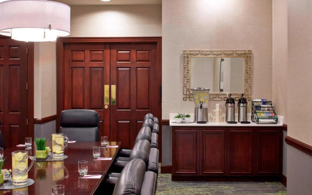 Residence Inn Milwaukee Downtown by Marriott