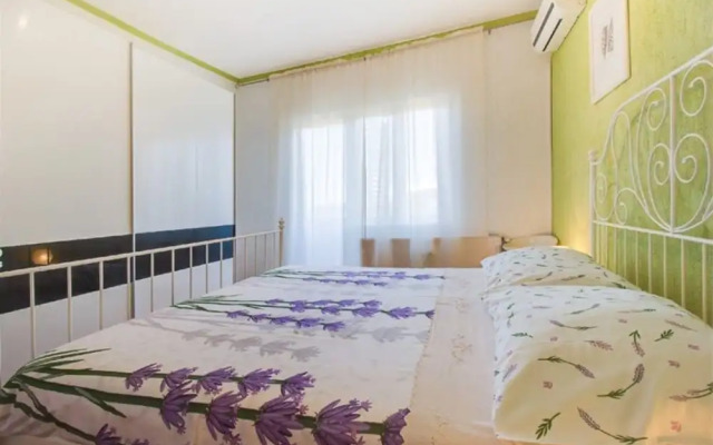 Ani 1 - Apartment Ani 1