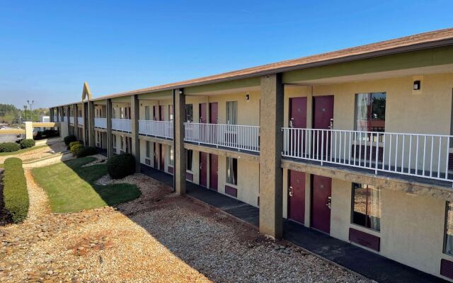 Studio 6 Stockbridge, GA – Hwy 138 W