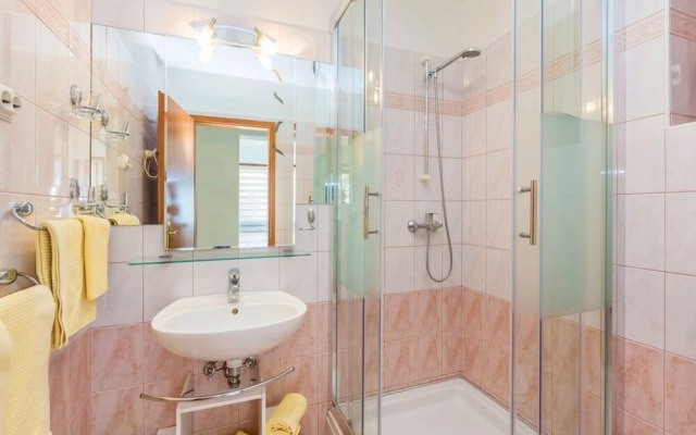 Ivni - Great View - SA2