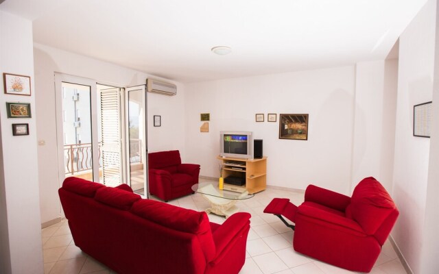 Apartments Adriana