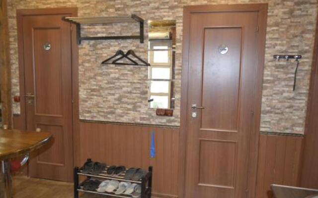 Guest House on Sovetskaya 7