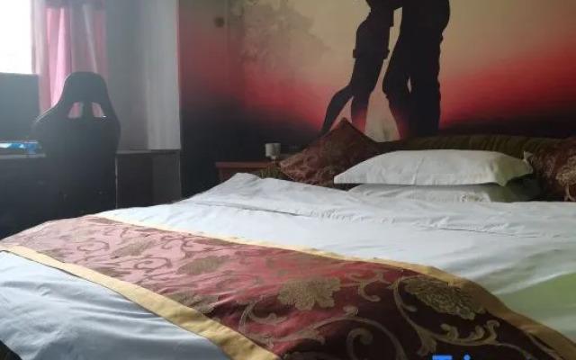 Yulin Colorful Theme Hotel