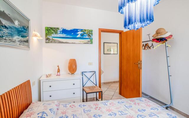 Stecchi three-room beach front 5 beds-Casa Stecchi