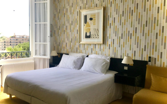 Hôtel des Mimosas