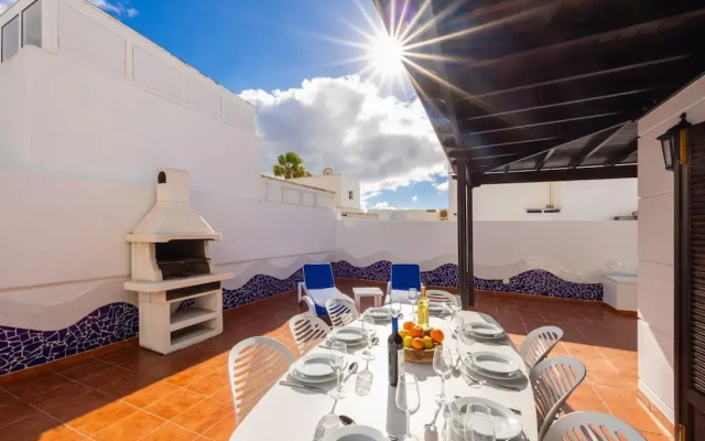 Villa Dulce in Tias With 4 Bedrooms and 2 Bathrooms