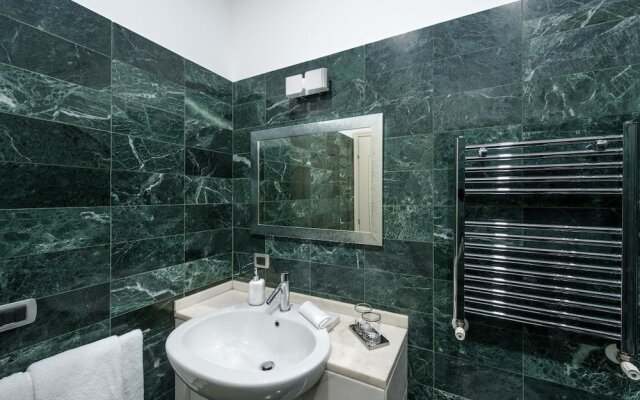 Modern & Central 1bed Flat in Amazing Location!