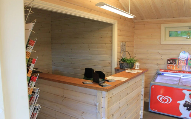 Långsjön Stugor & Camping