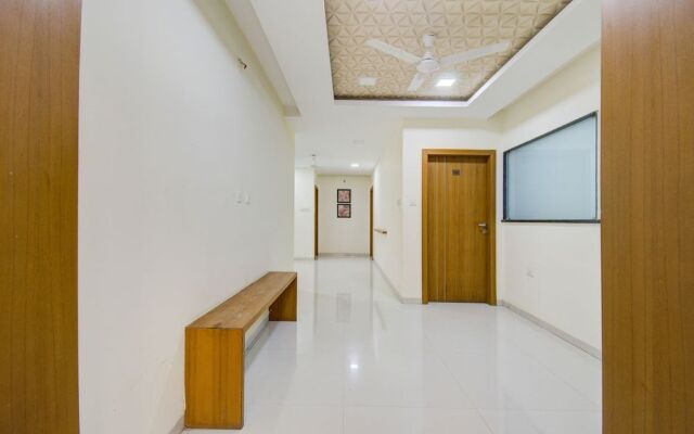 Hill View Guest House, GachiBowli