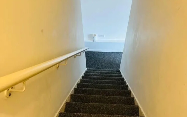 Stunning 2-bed House in Chatham