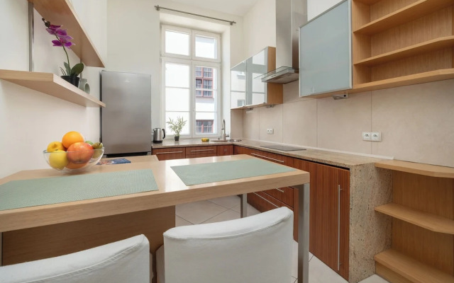 Exceptional Apartment for 4 by Renters