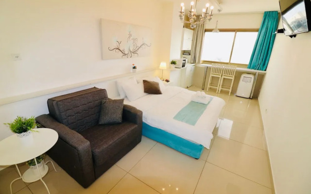 Jerusalem Center Apartments