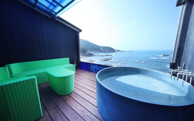 XYZ Private spa and Seaside Resort