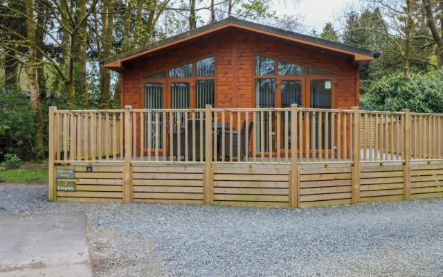 Oakwood Lodge