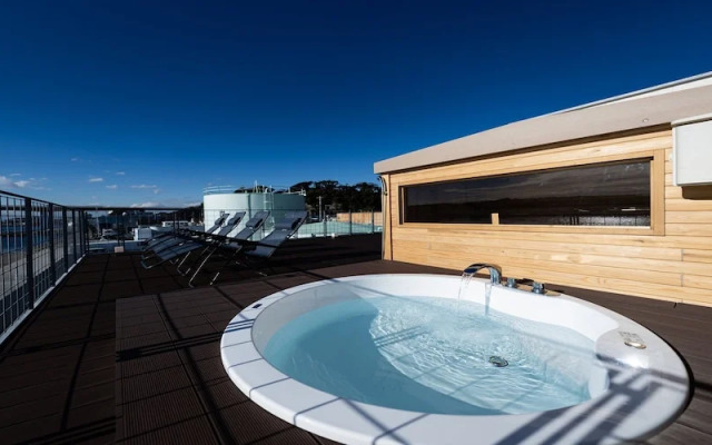 the View miurashiharumicho