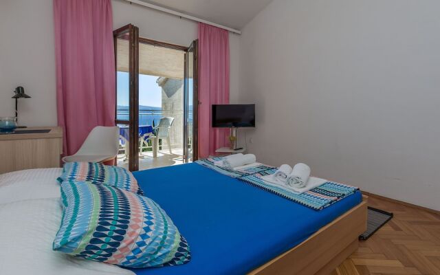 Apartments Maras