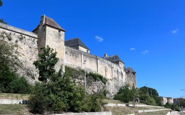 Superbe appartement avec accès patio