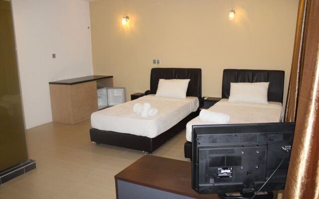T Hotel Jalan Tar